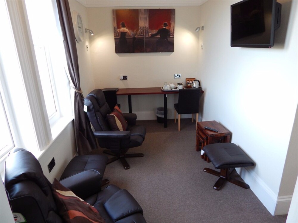 Guestroom