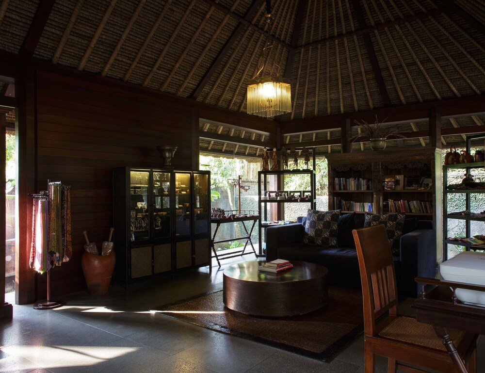 Gift Shop