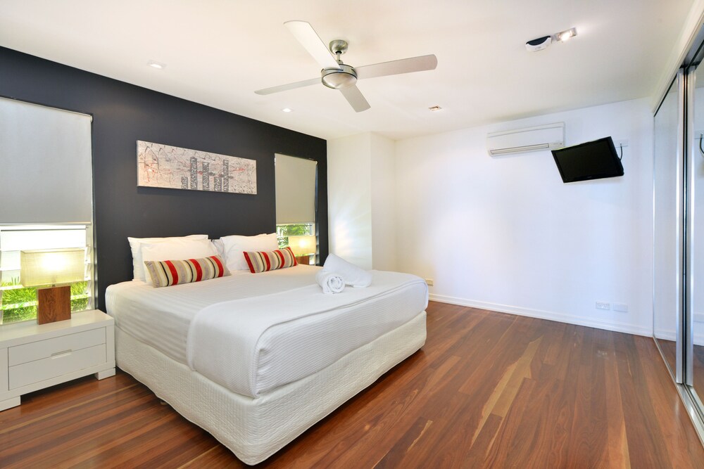 Standard Room, 2 Bedrooms, Ocean View - Guestroom
