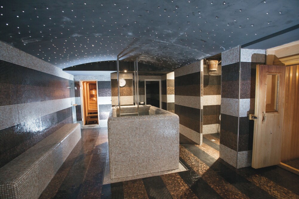 Steam Room