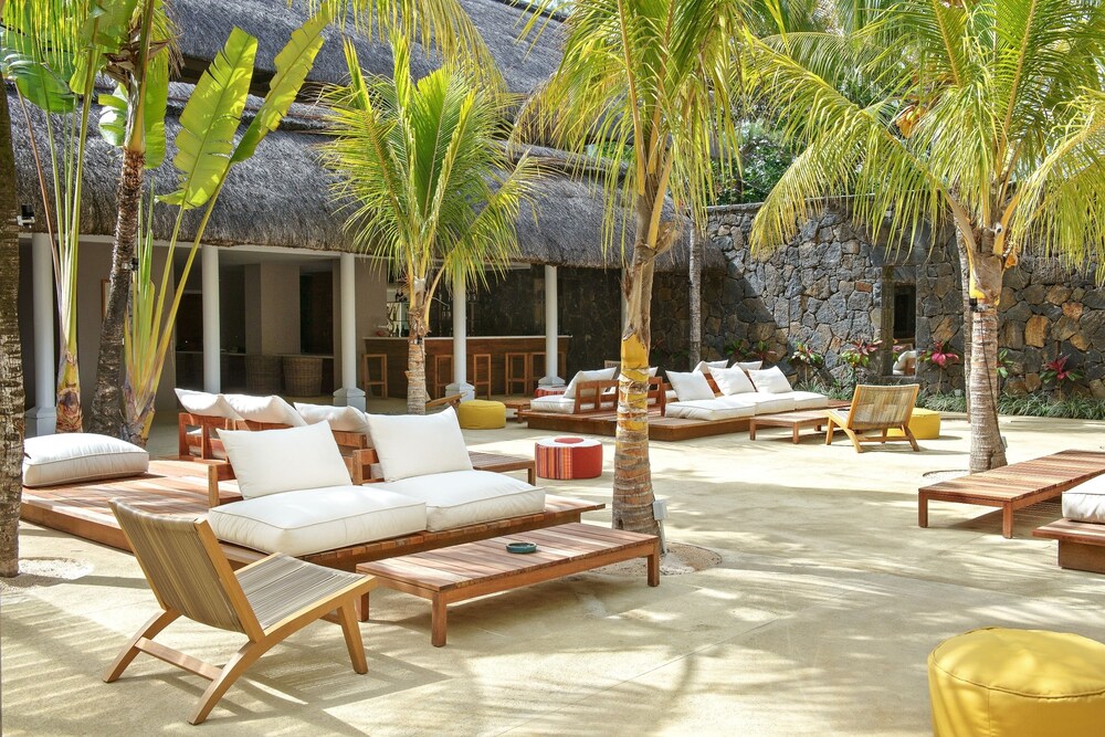 Lobby-Lounge