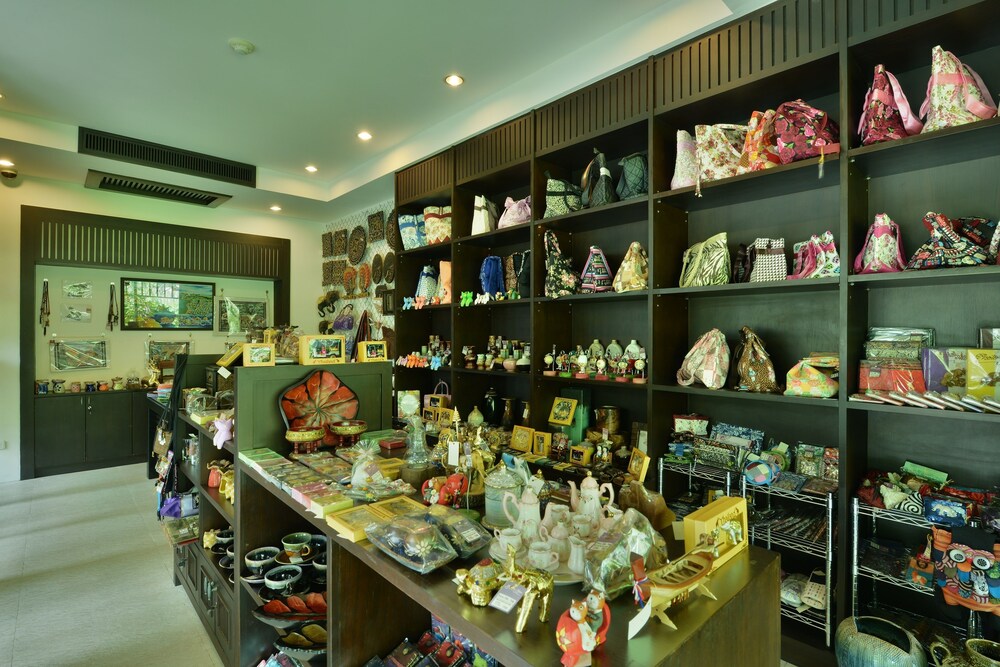 Gift Shop
