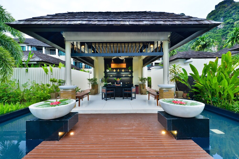 Spa Reception