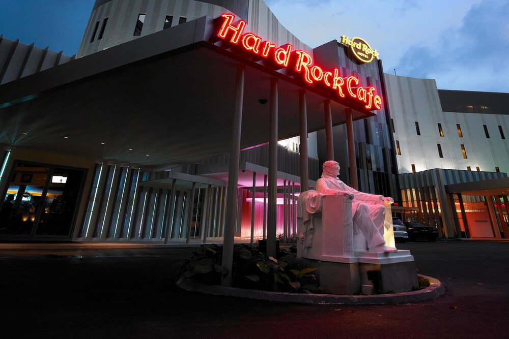 Hotel Front - Evening/Night