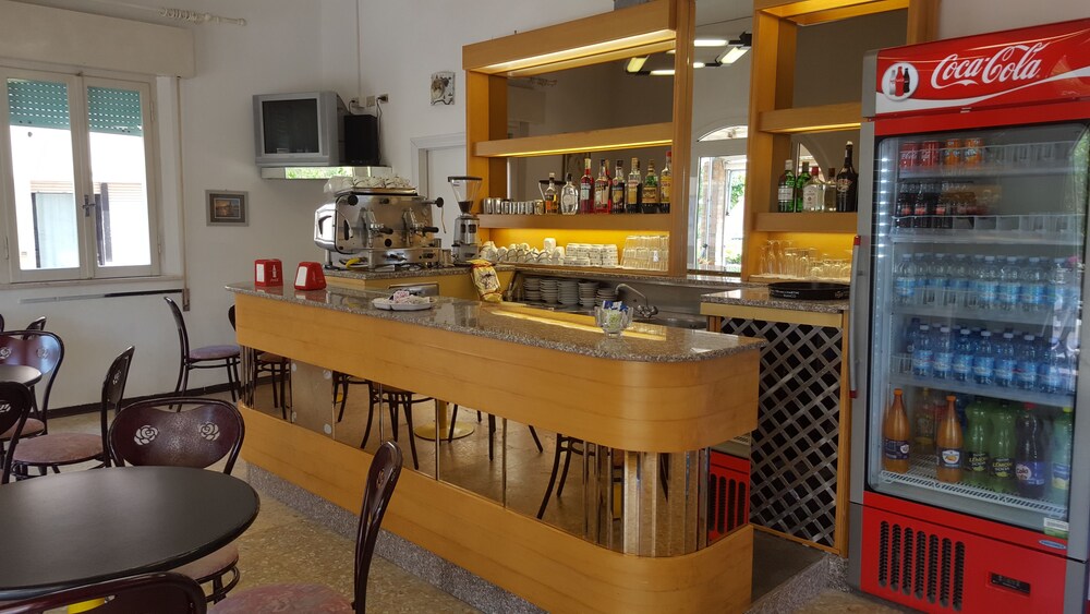Hotel Lounge