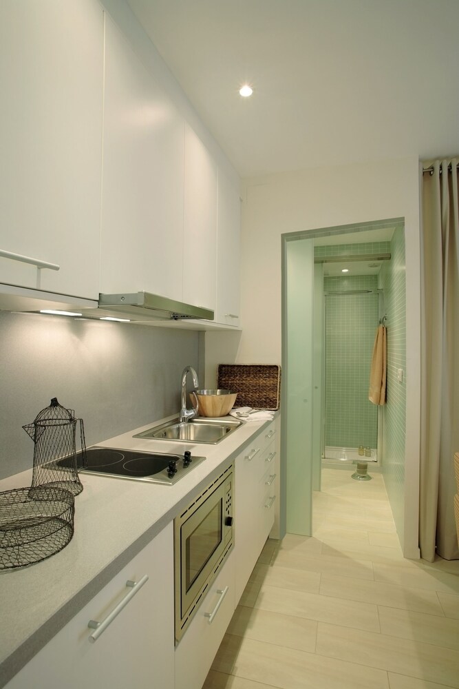 In-Room Kitchenette