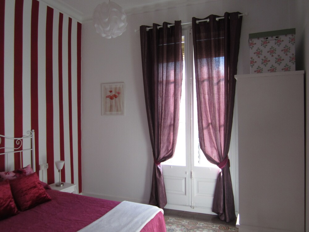 Family Apartment, 3 Bedrooms, Balcony - Guestroom