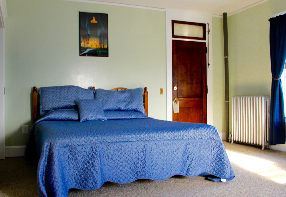Guestroom View