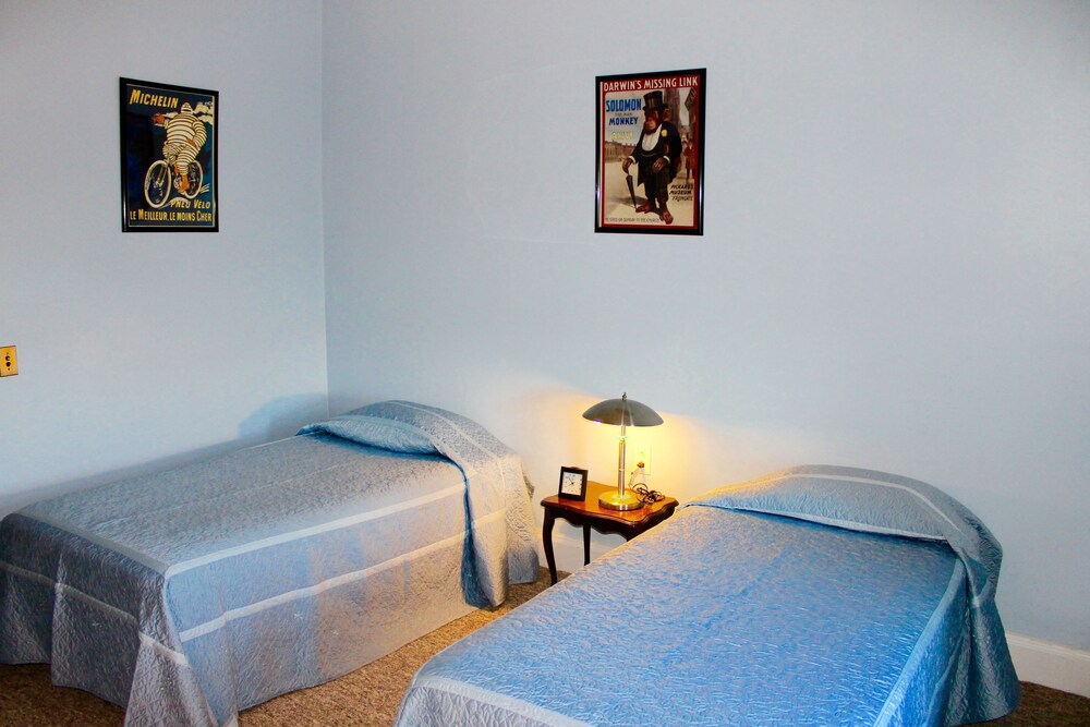 Guestroom