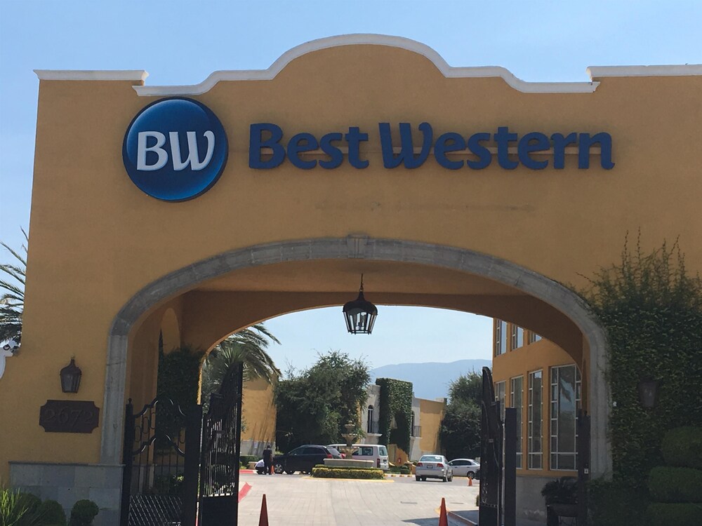 Hotel Front