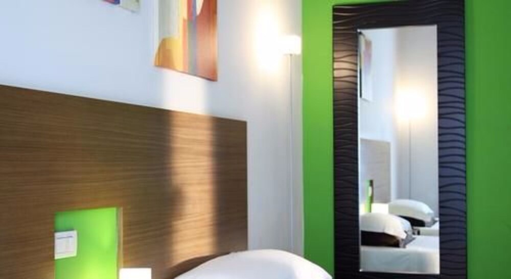 Guestroom