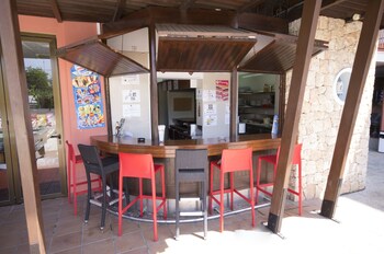 Poolside Bar