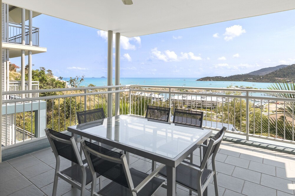 2 Bedroom Apartment Includes Breakfast - Balcony