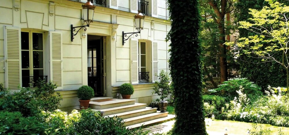 Façade de l'hôtel