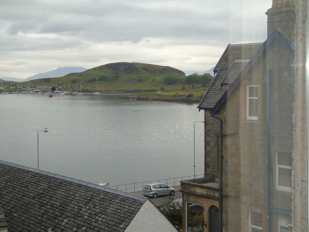 Guestroom View