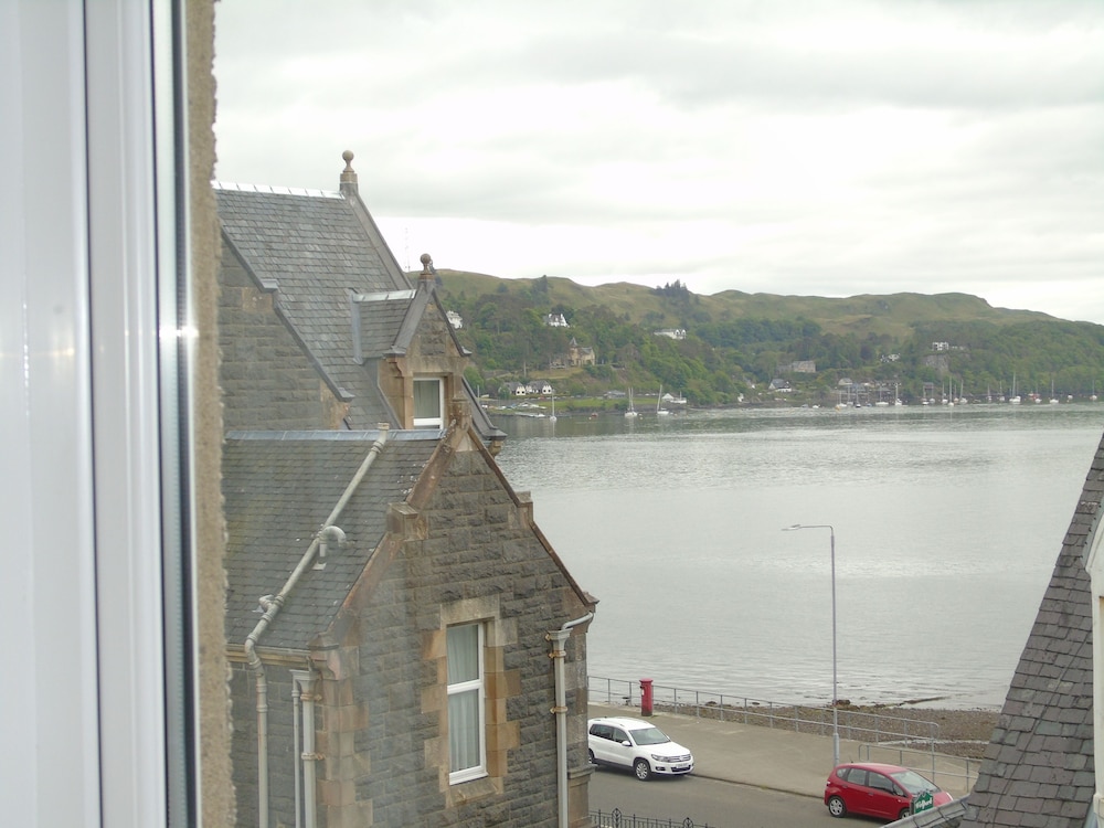 Guestroom View