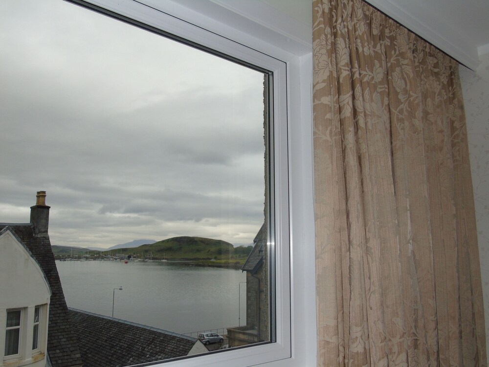 Guestroom View