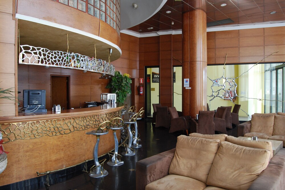 Hotel Bar