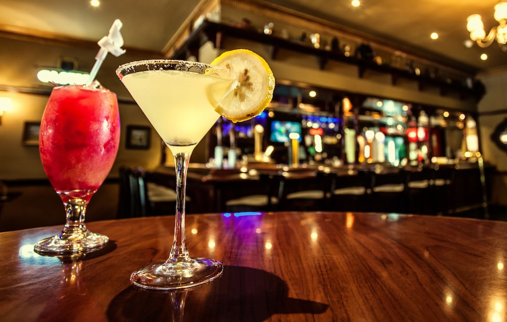Hotel Bar