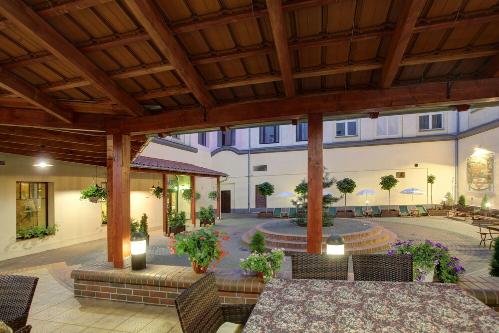 Courtyard