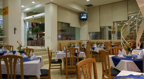 Family Dining