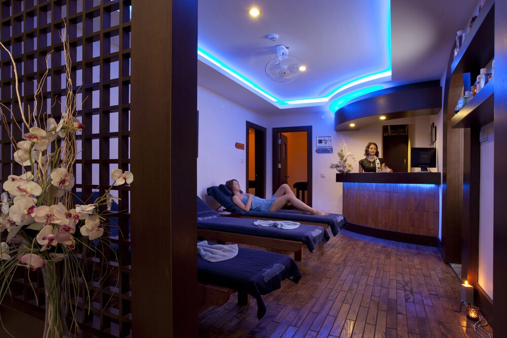 Spa Reception