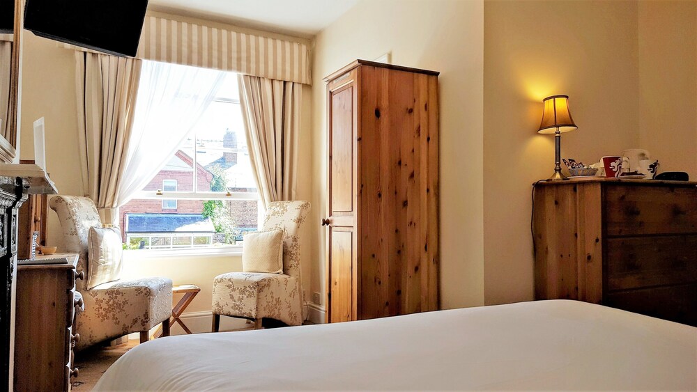 Guestroom