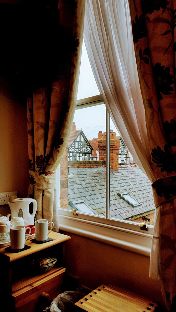 Guestroom View
