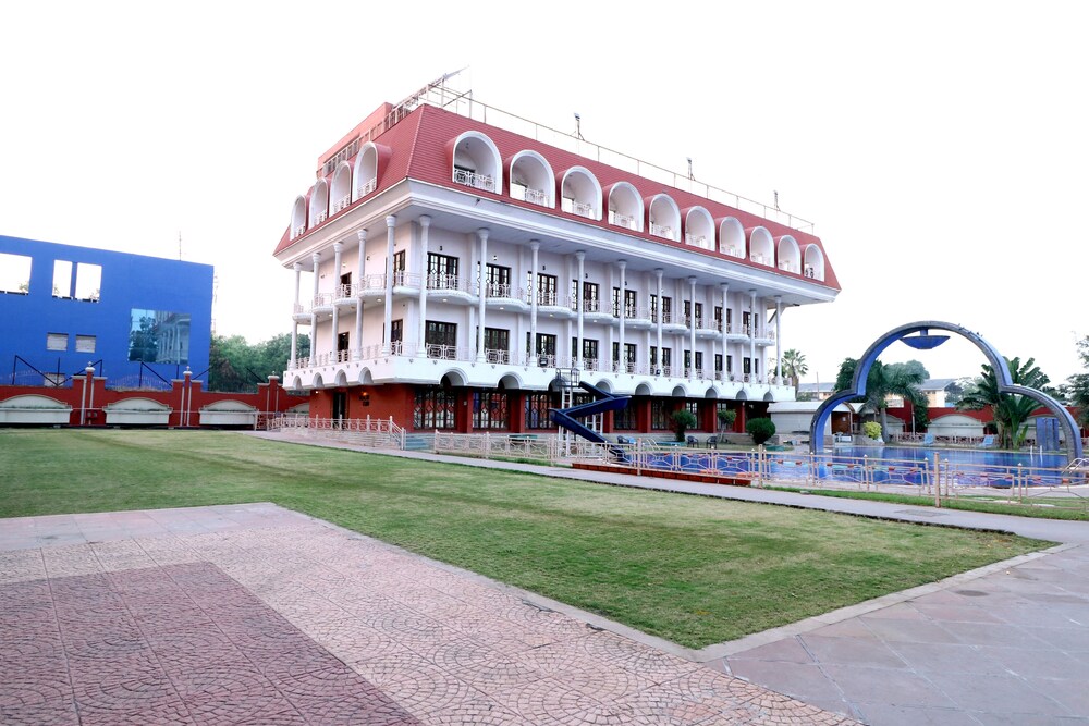Hotel Front