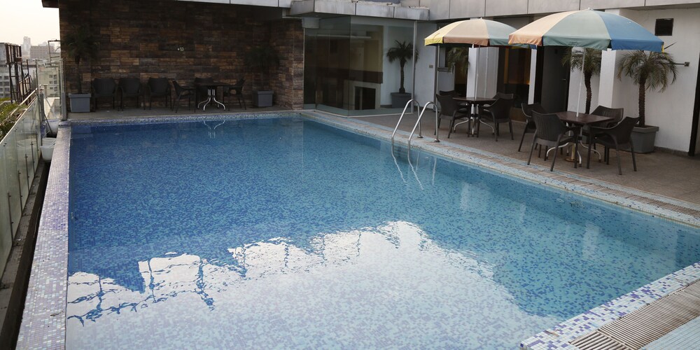 Rooftop Pool