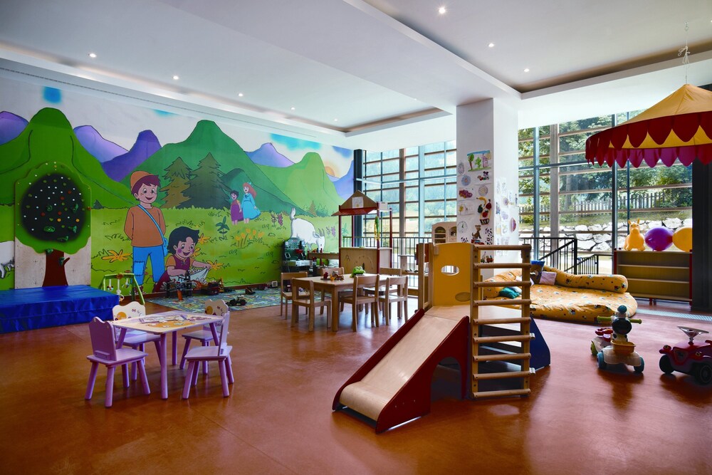 Childrens Area