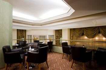 Hotel Lounge