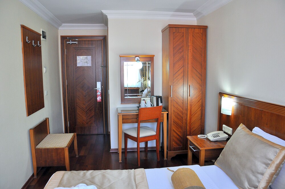 Guestroom View