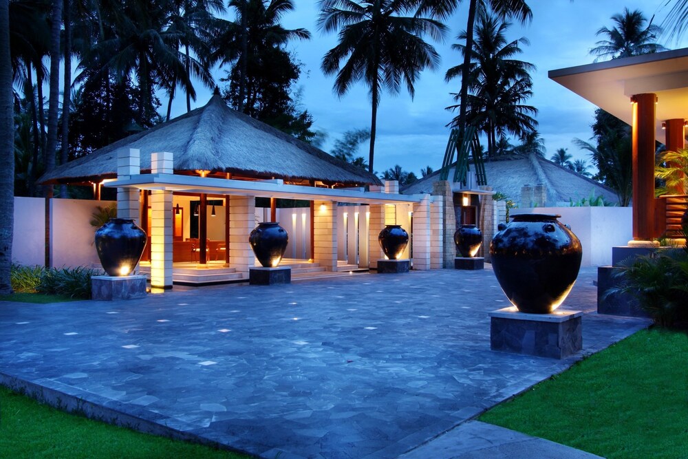 Hotel Entrance
