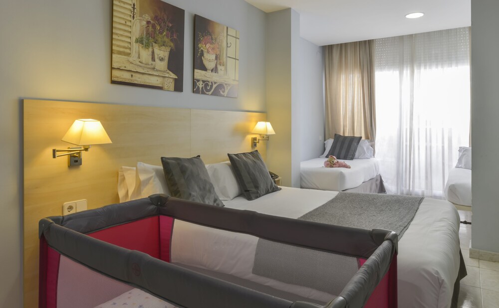 Studio - Guestroom