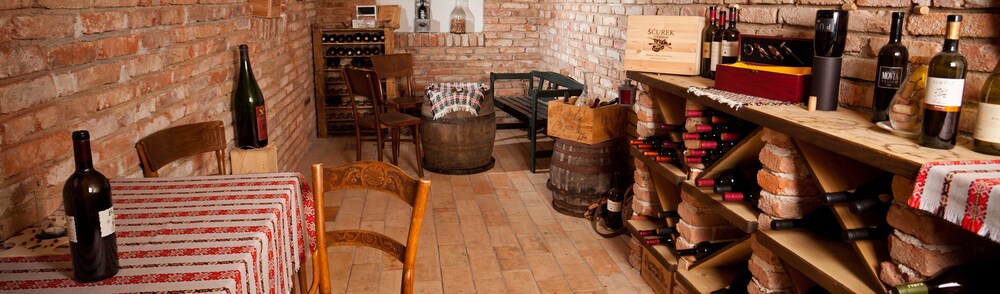 Hotel Bar