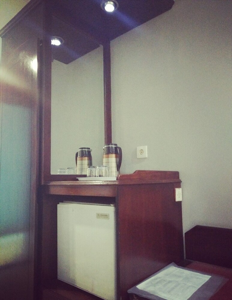 Mini-Refrigerator