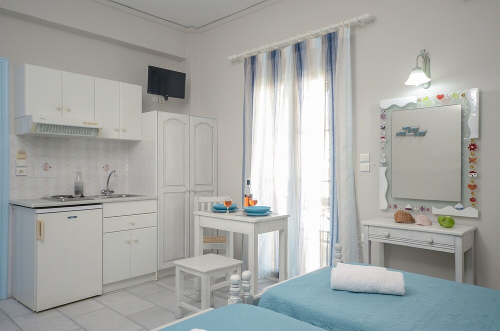In-Room Kitchenette