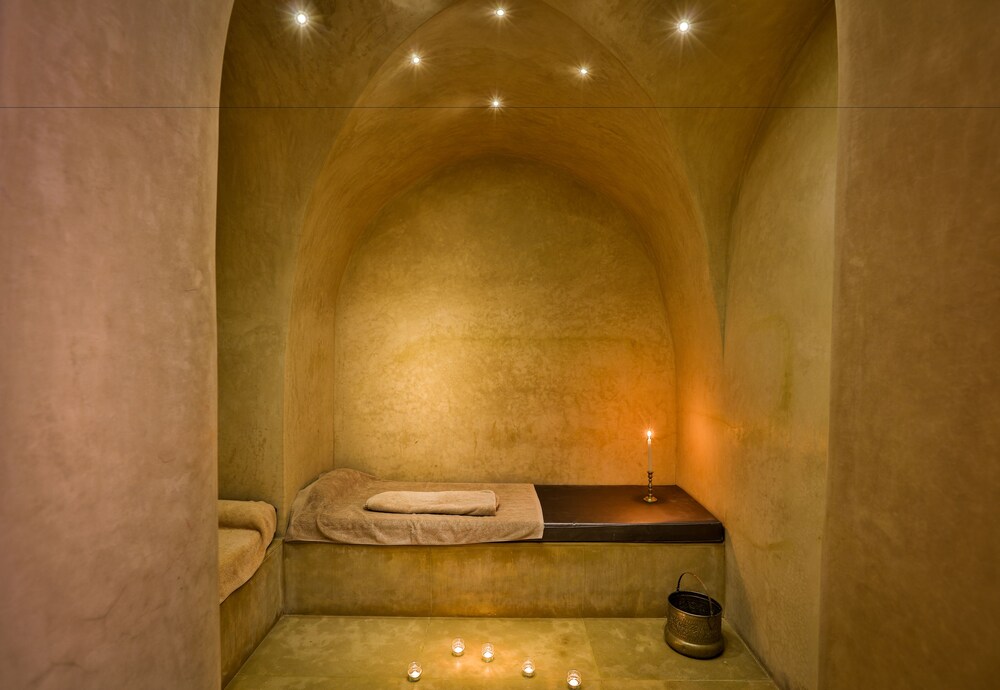 Steam Room