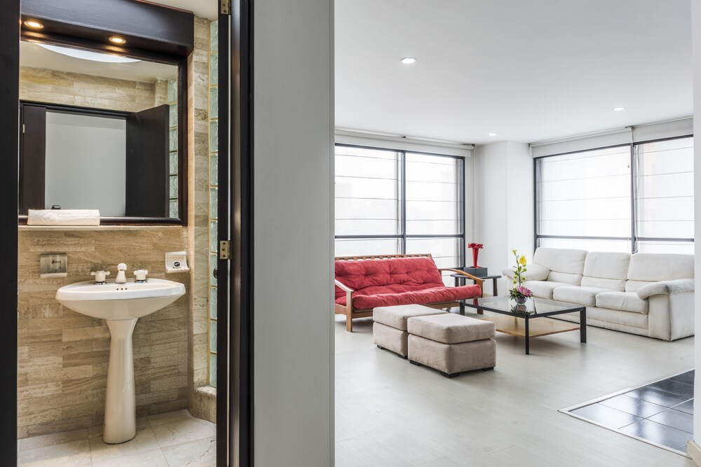 Standard Apartment - Bathroom