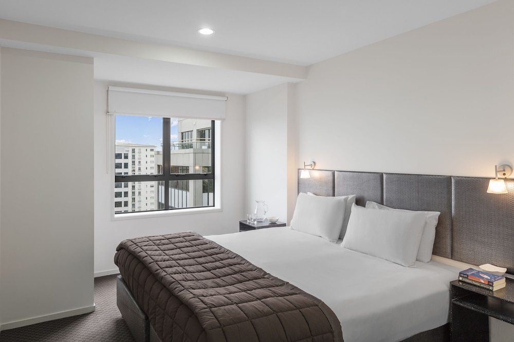 1 Bedroom Plus - Guestroom