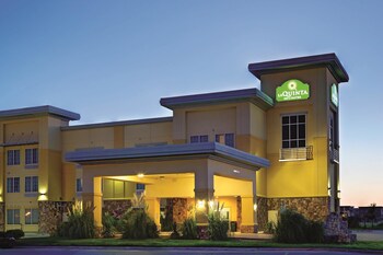 Hotel Front - Evening/Night