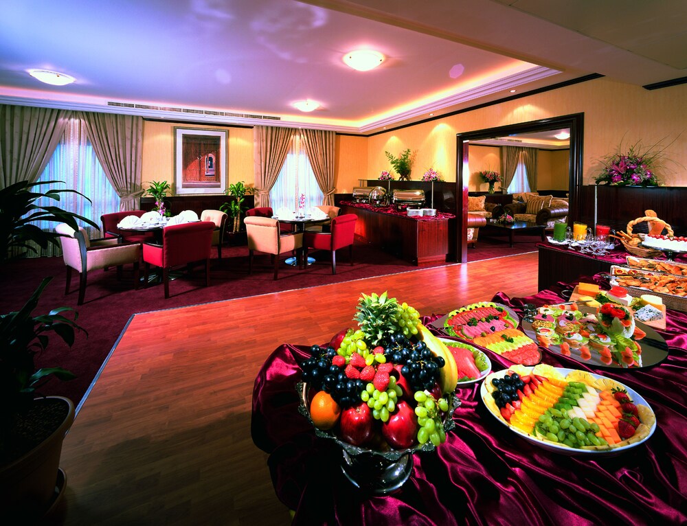 Executive Lounge
