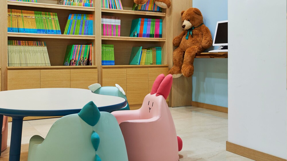 Childrens Play Area - Indoor