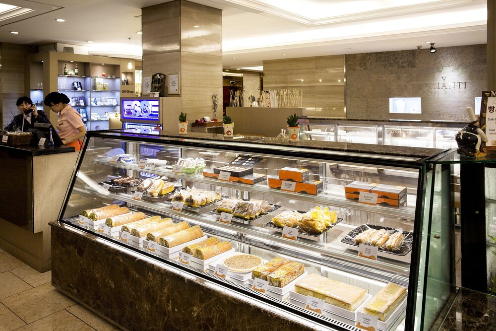 Delicatessen