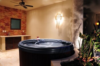 Jetted Tub