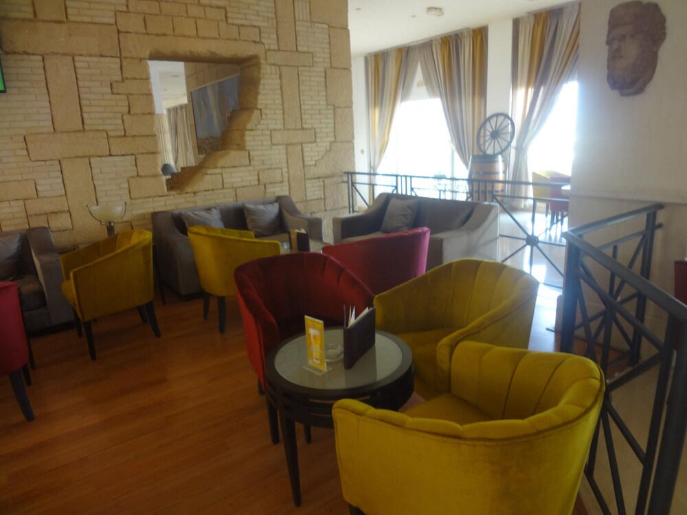 Hotel Bar