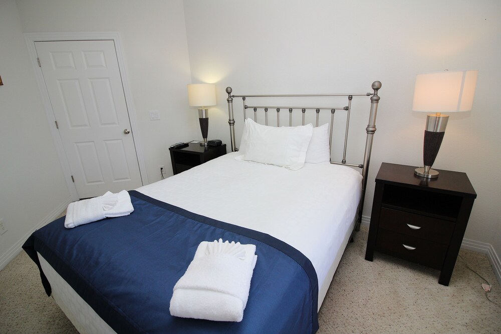 객실 (3 bedroom/2 bathroom premium condo)