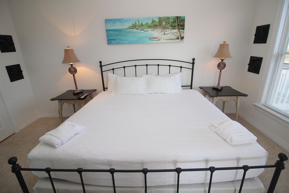 객실 (3 bedroom/2 bathroom premium condo)