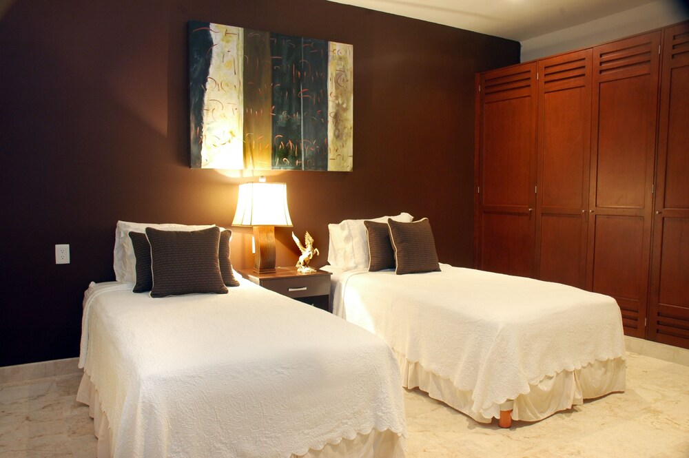 Standard Room, 3 Bedrooms - Guestroom